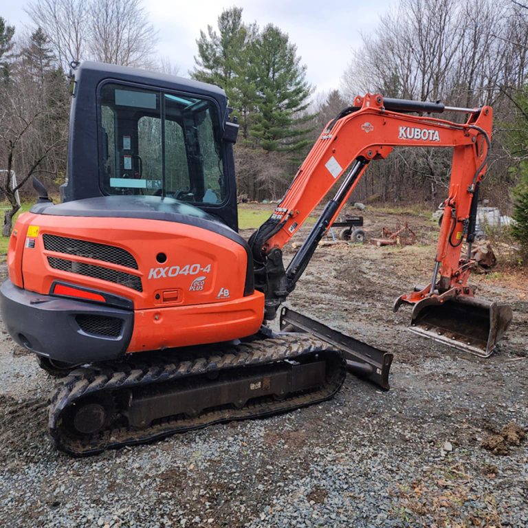 location-platinum-pelle-mecanique-kubota-40-4